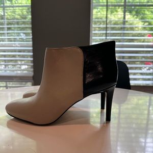 Nine West two-tone healed booties